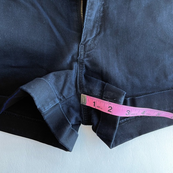 EXPRESS BLACK SHORTS - Picture 5 of 6